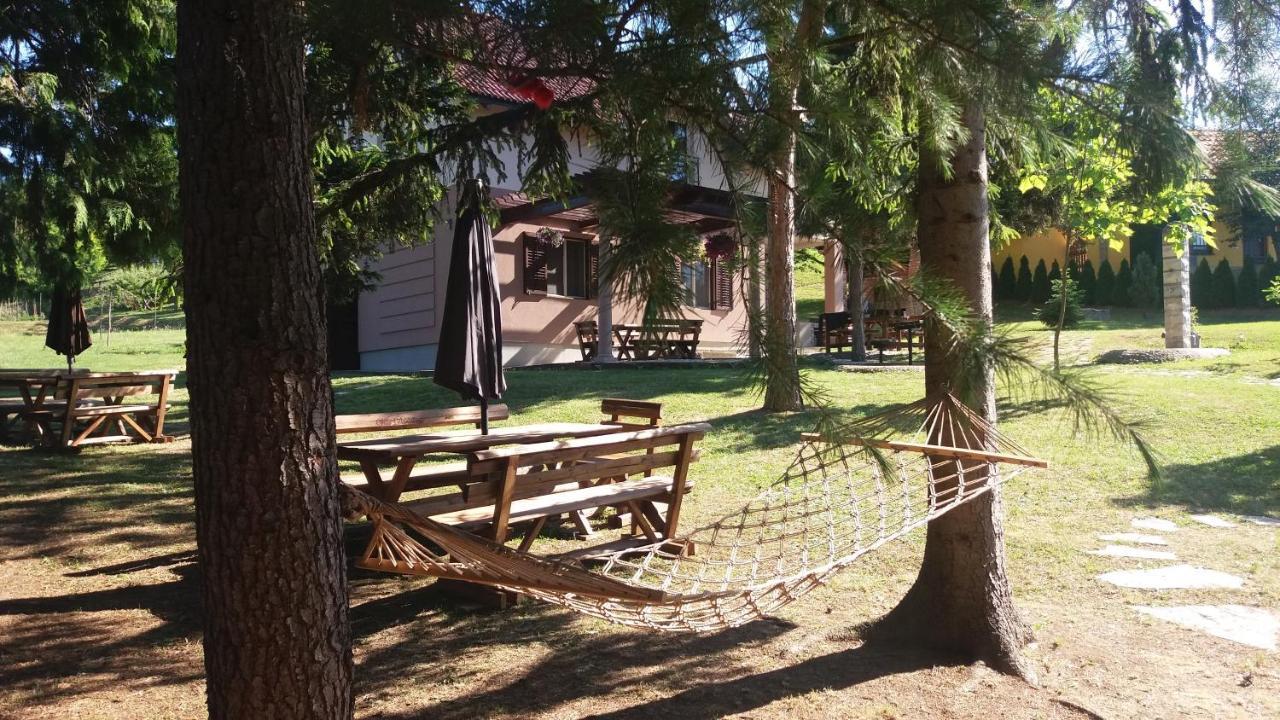 Vila Davidovic-Fruska Gora Mandelos Exteriér fotografie