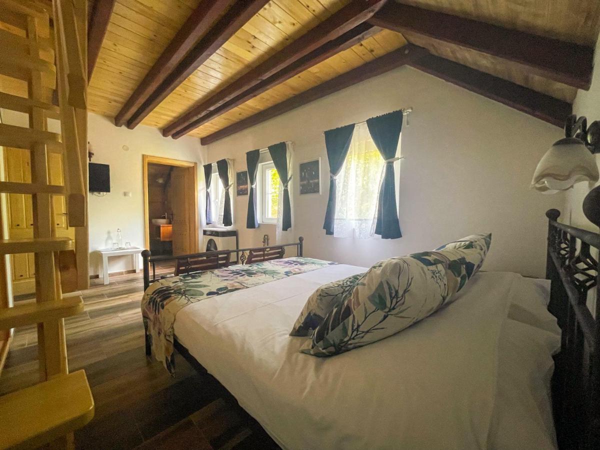 Vila Davidovic-Fruska Gora Mandelos Exteriér fotografie